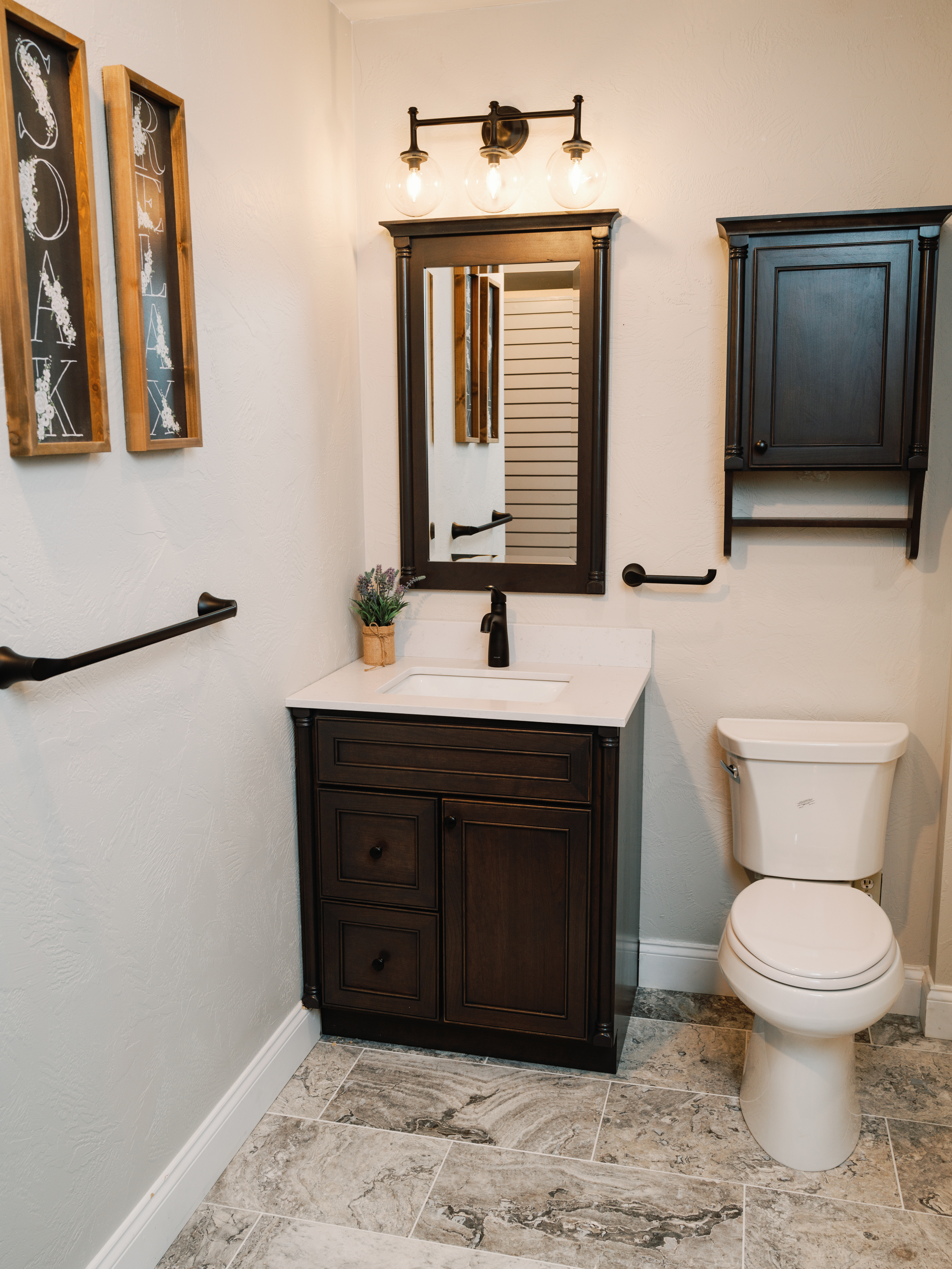 Kitchen and bathroom display 3 inside the Jim Meyers Plumbing Showroom